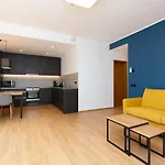 Self-check-in Spacious 1 Bedroom With Terrace And Free Parking Apartman *