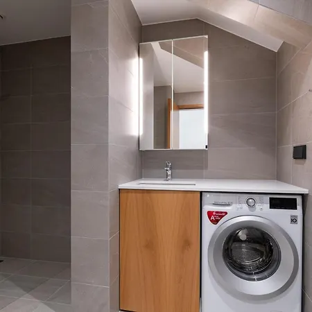 Apartman Self-check-in Spacious 1 Bedroom With Terrace And Free Parking